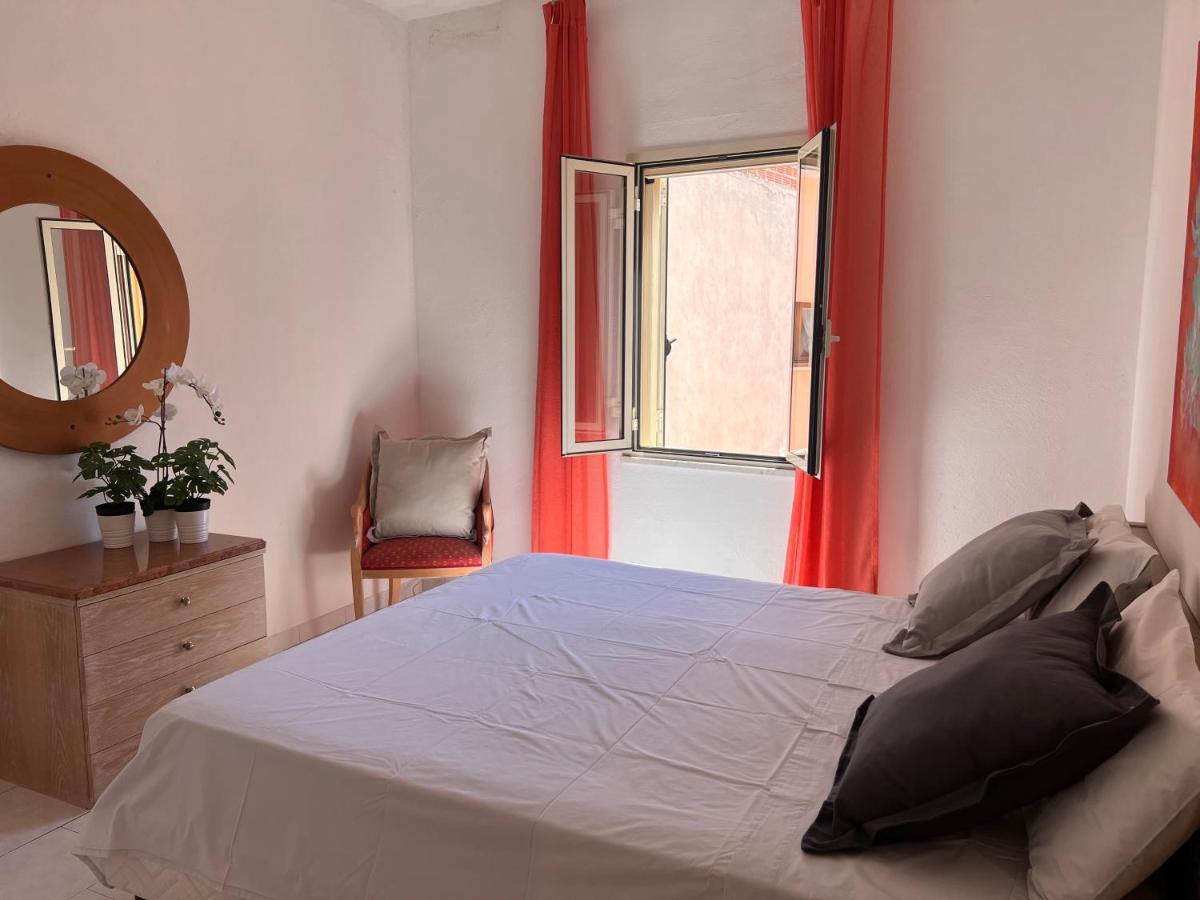 Casa Viola Di Maria Gabriella, San Vito A 25 Minuti Da Costa Rey E Villasimius Bagian luar foto