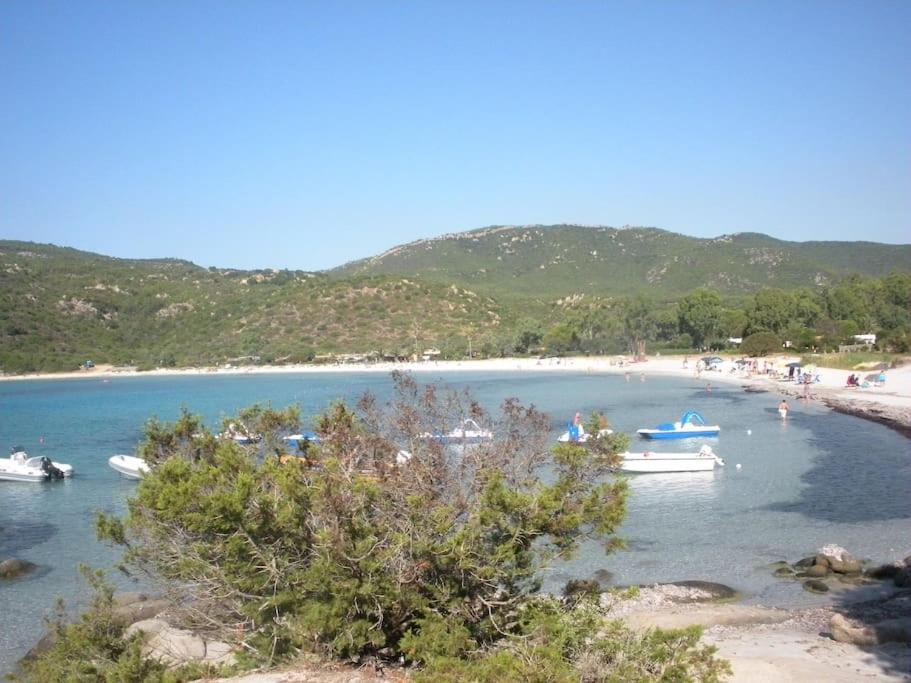 Casa Viola Di Maria Gabriella, San Vito A 25 Minuti Da Costa Rey E Villasimius Bagian luar foto